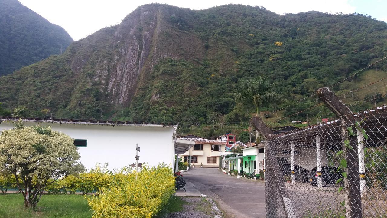 Servituristicos La Esmeralda Santa María Exterior foto