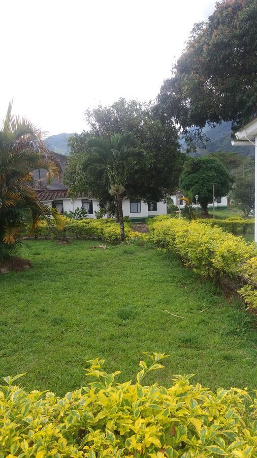 Servituristicos La Esmeralda Santa María Exterior foto